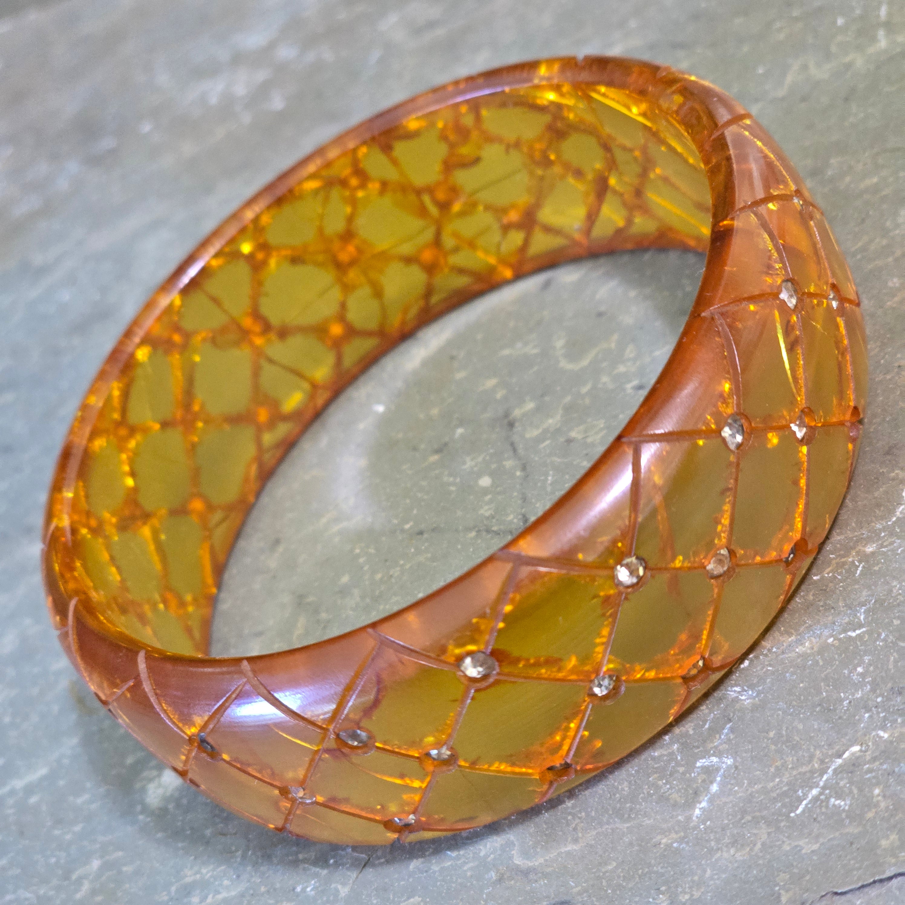 Antique Art Deco Carved Applejuice Bakelite Bangle Bracelet with Rhinestones
