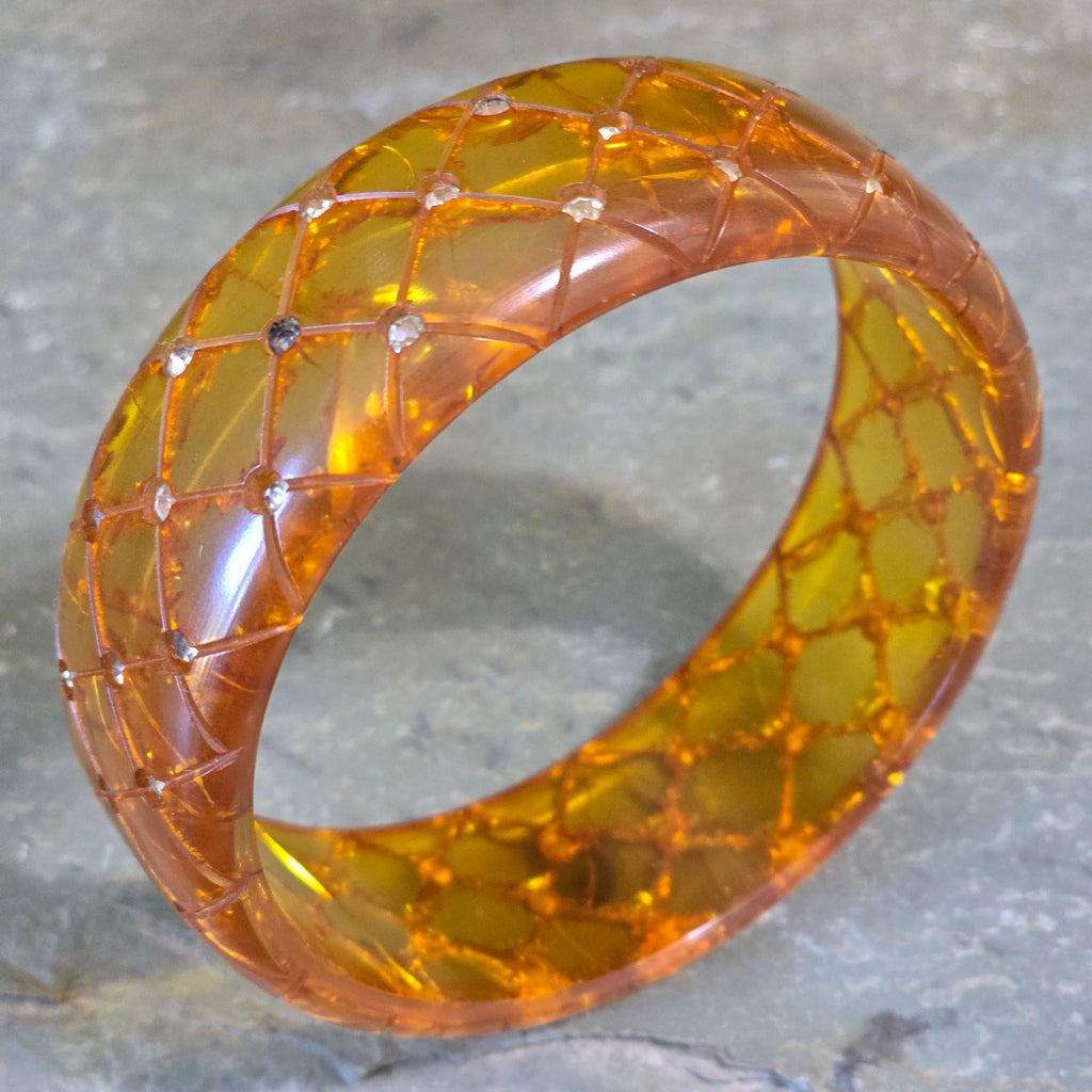 Antique Art Deco Carved Applejuice Bakelite Bangle Bracelet with Rhinestones