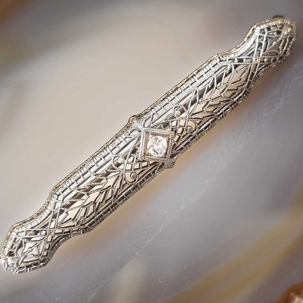 Antique 14k Gold Art Deco Filigree Bar Brooch with Diamond Estate Jewelry Pin