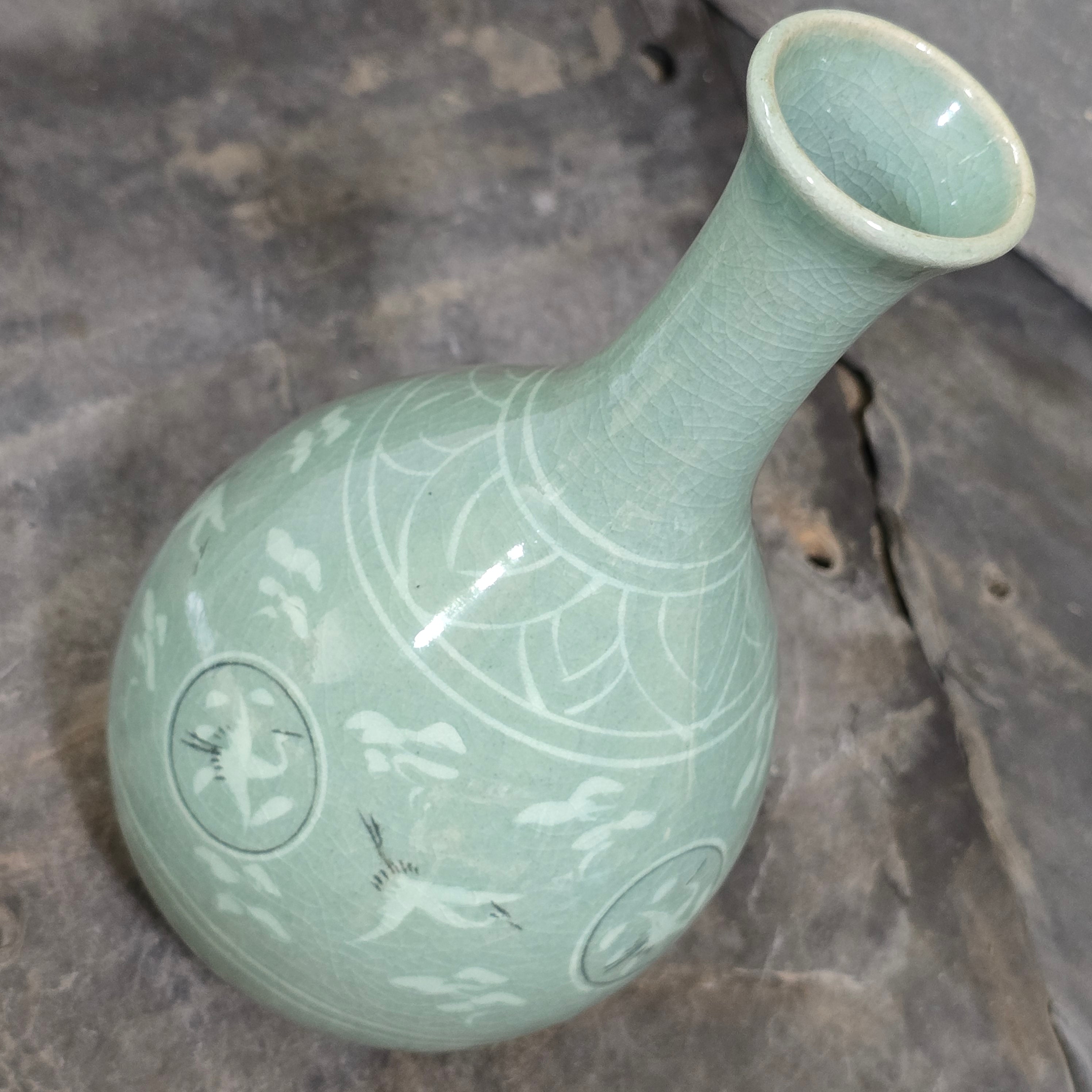 Vintage Korean Goryeo Celadon Thousand Cranes Gourd Shaped Signed Vase