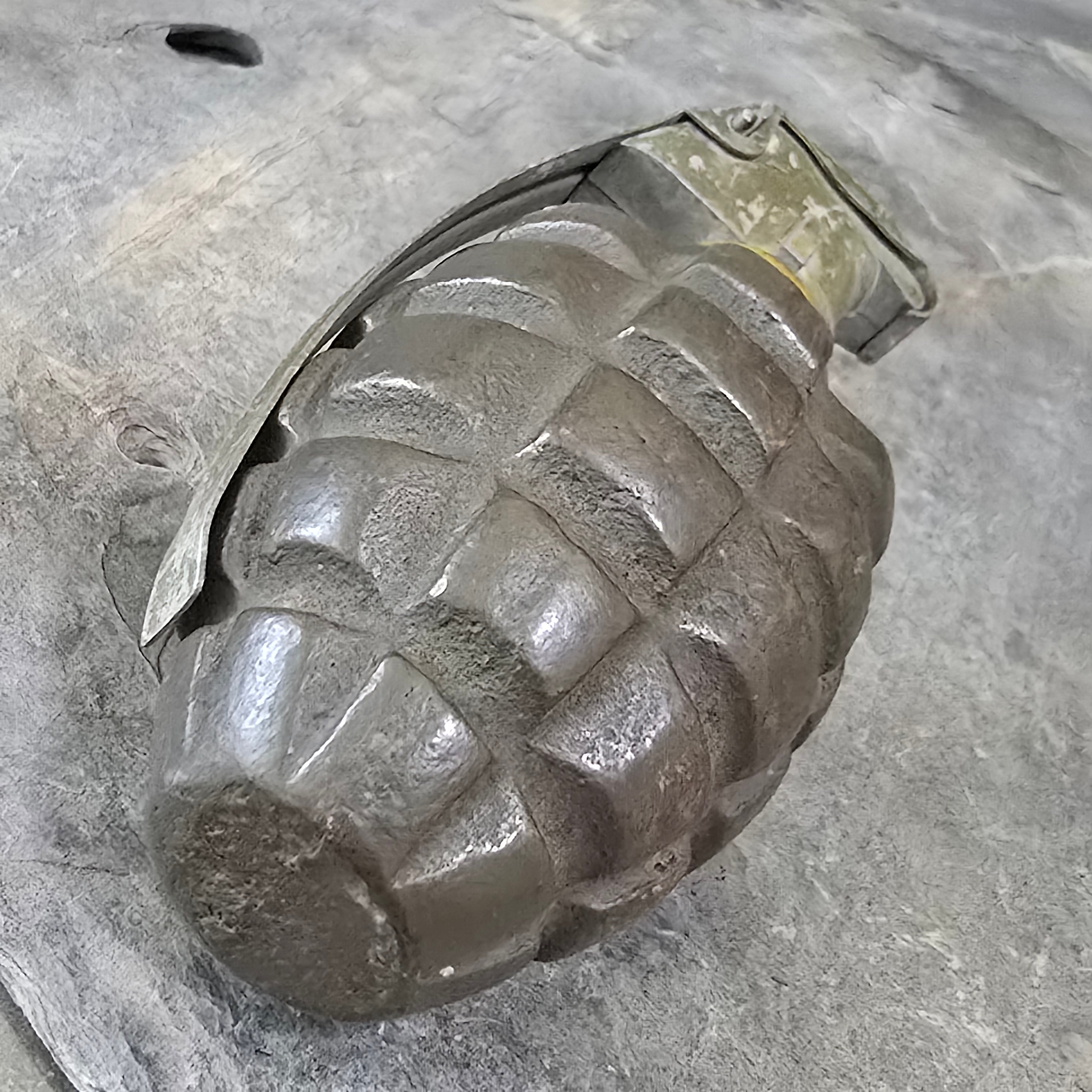 WWII Vintage US Army MKII Pineapple Frag Hand Grenade Fuze M10A2 Decommissioned