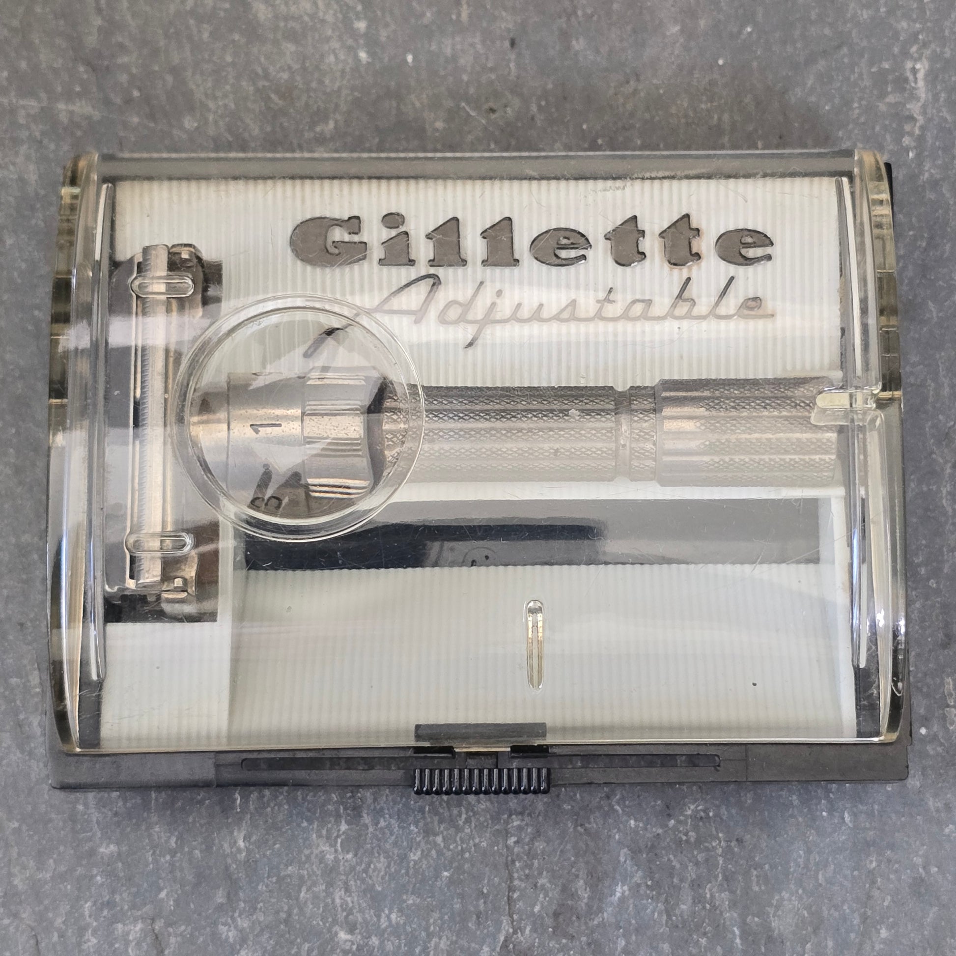 1958 Vintage Gillette D4 TTO Adjustable Fat Boy Safety Razor in Original Box