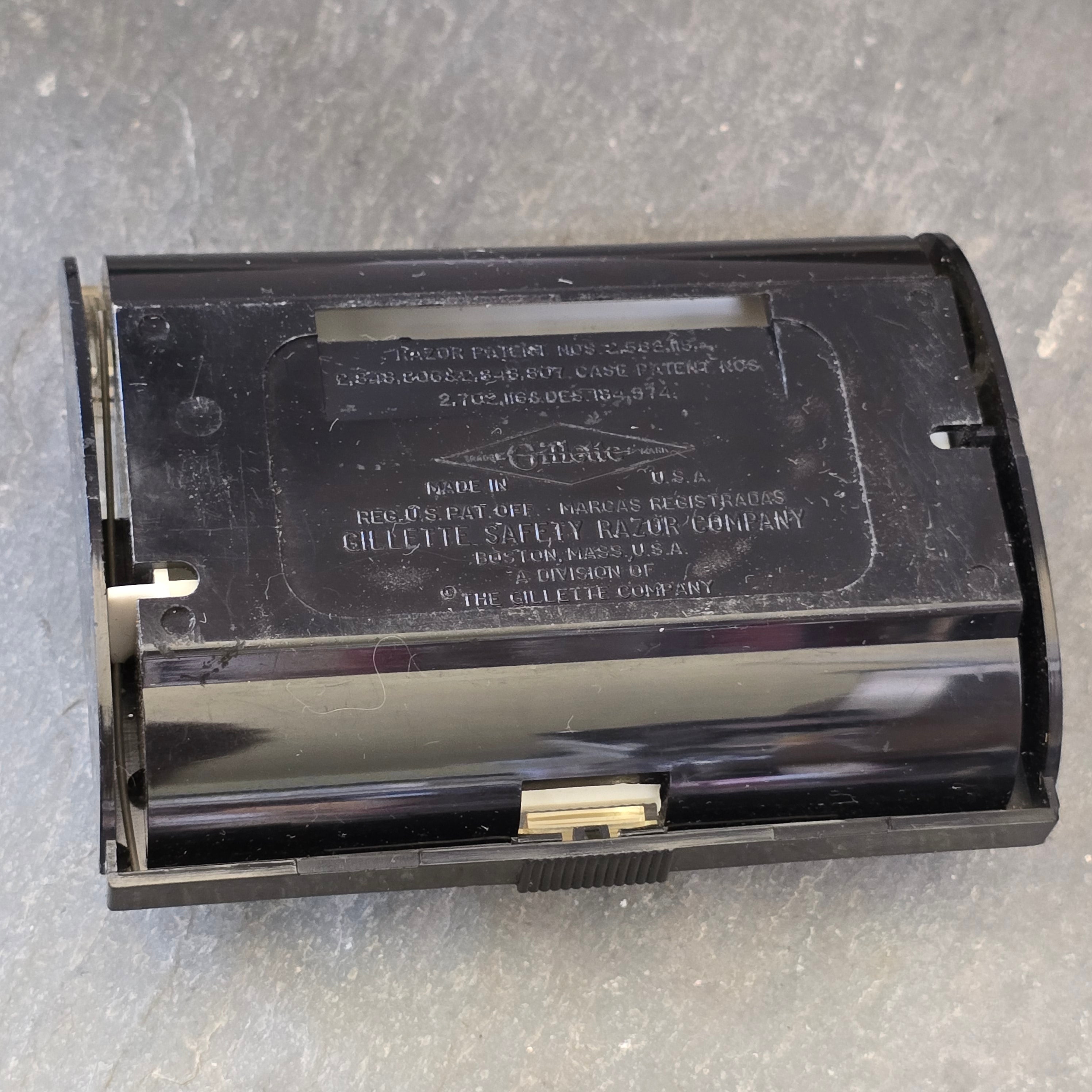 1958 Vintage Gillette D4 TTO Adjustable Fat Boy Safety Razor in Original Box