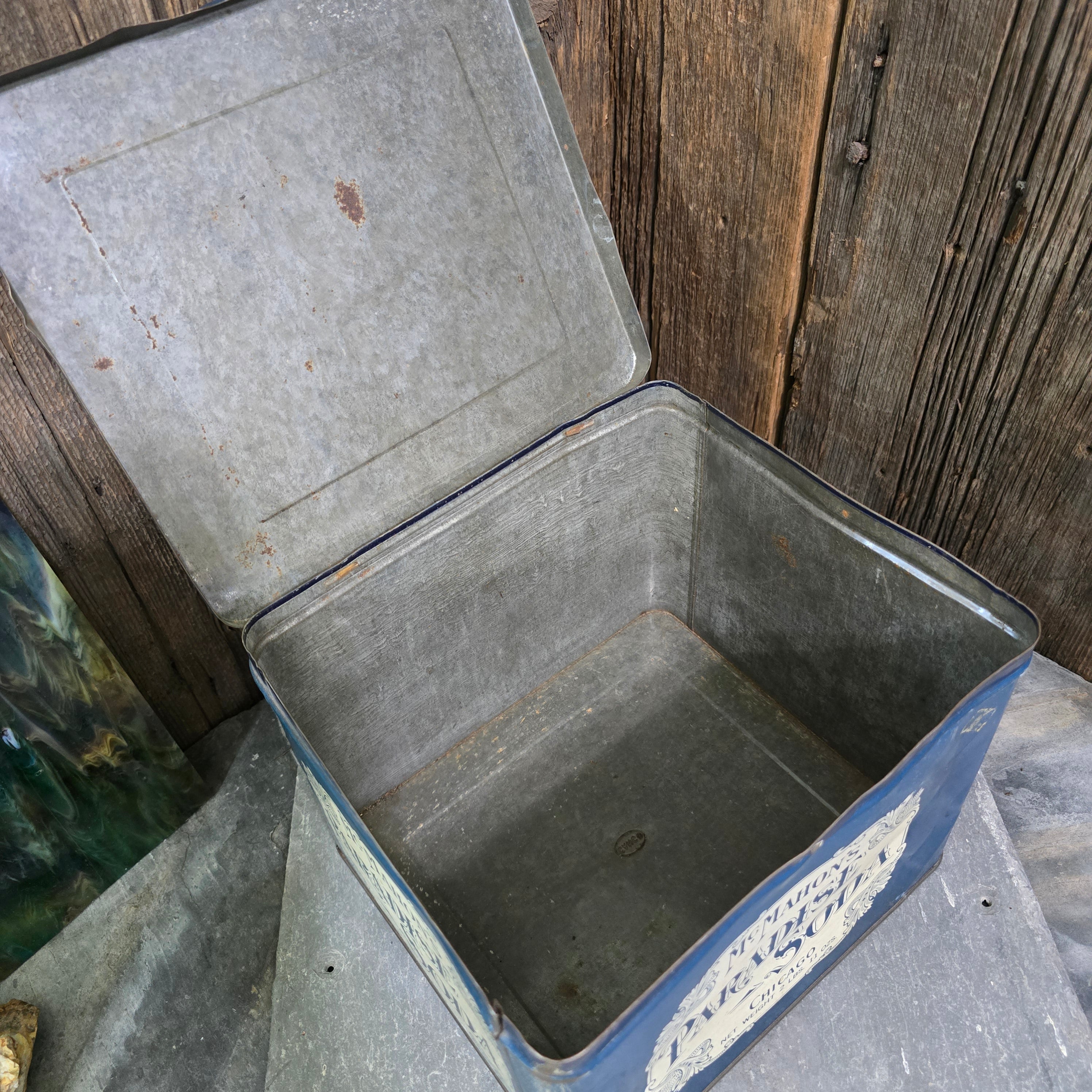 Rare McMahon's Paradise Soda Crackers Advertising Tin Box Chicago, IL