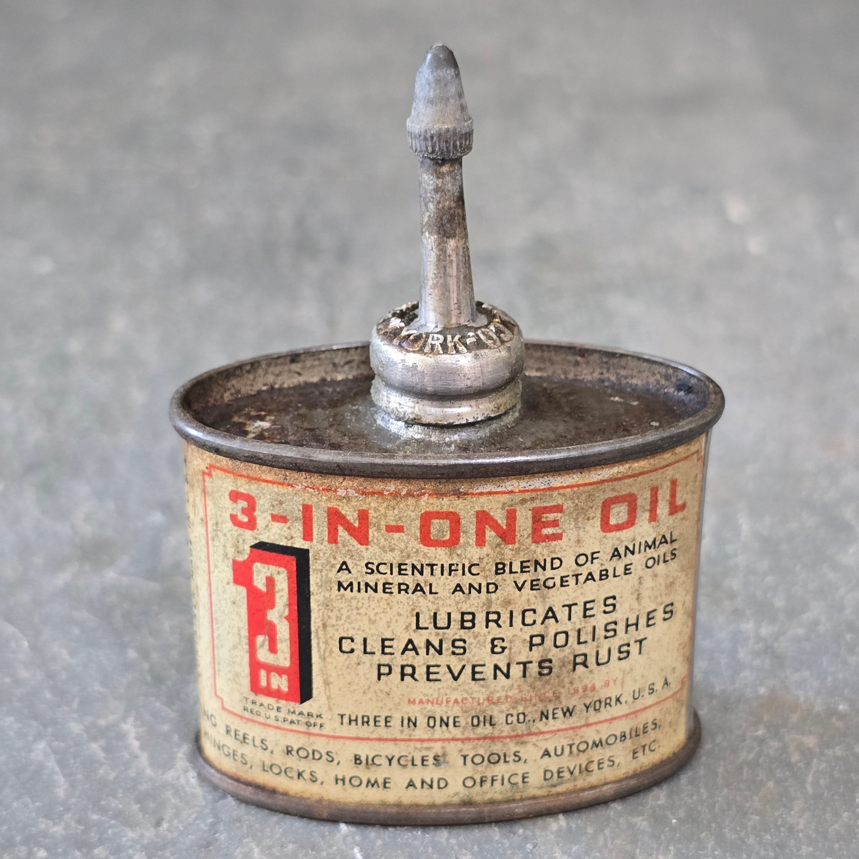 Scarce Small 1 Ounce 3-In-One Oil Advertising Tin Can Oiler w/ Lead Spout & Cap