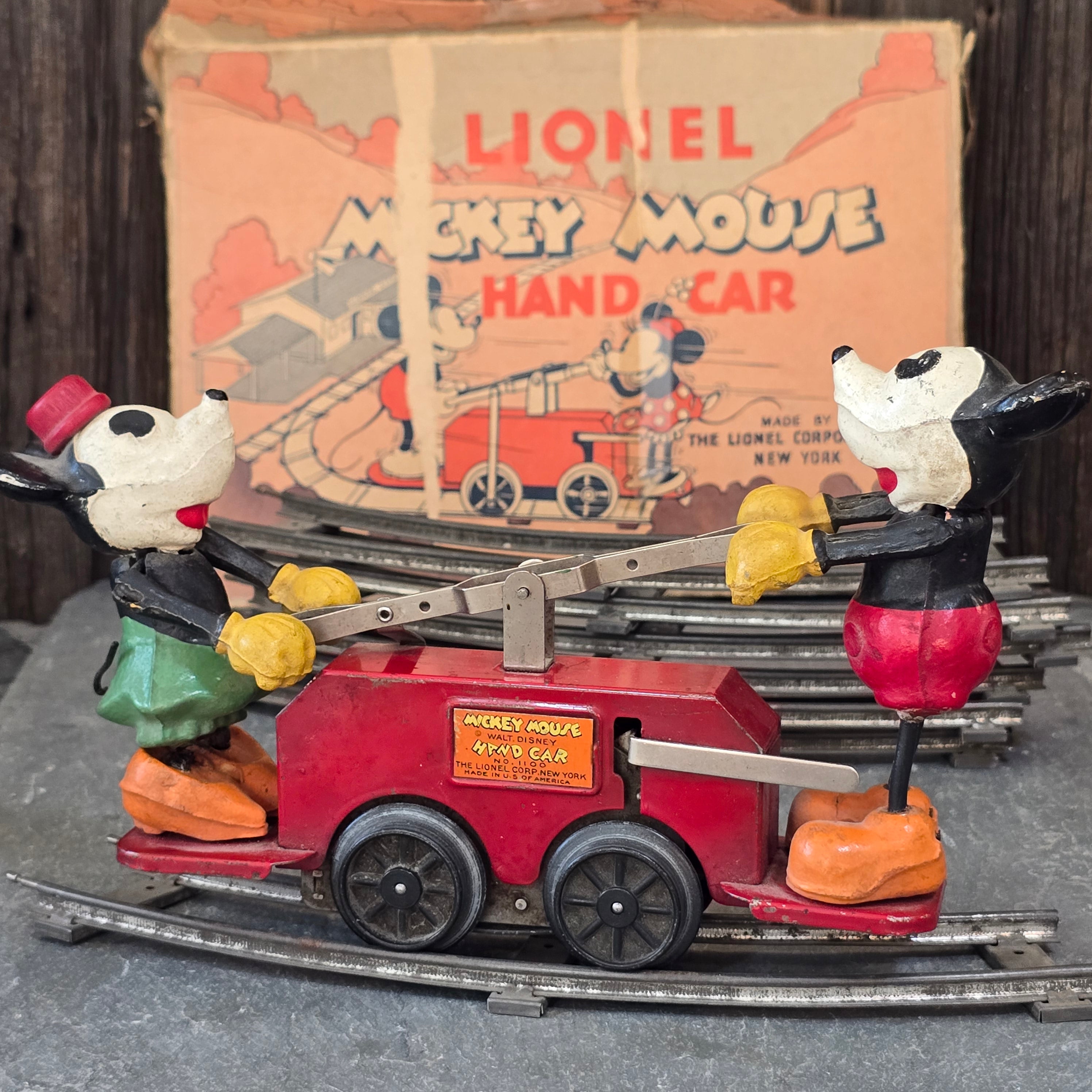 Lionel Model No. 1100 Mickey Mouse Hand Car Wind Up Clockwork Antique Toy Train