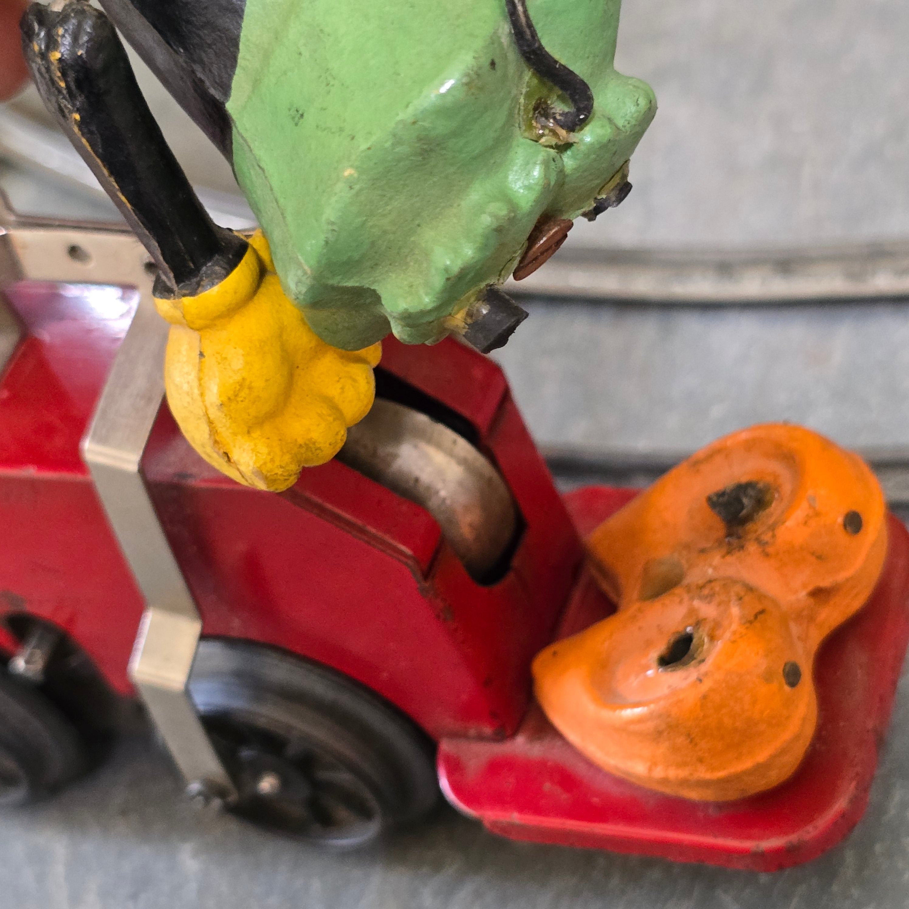 Lionel Model No. 1100 Mickey Mouse Hand Car Wind Up Clockwork Antique Toy Train