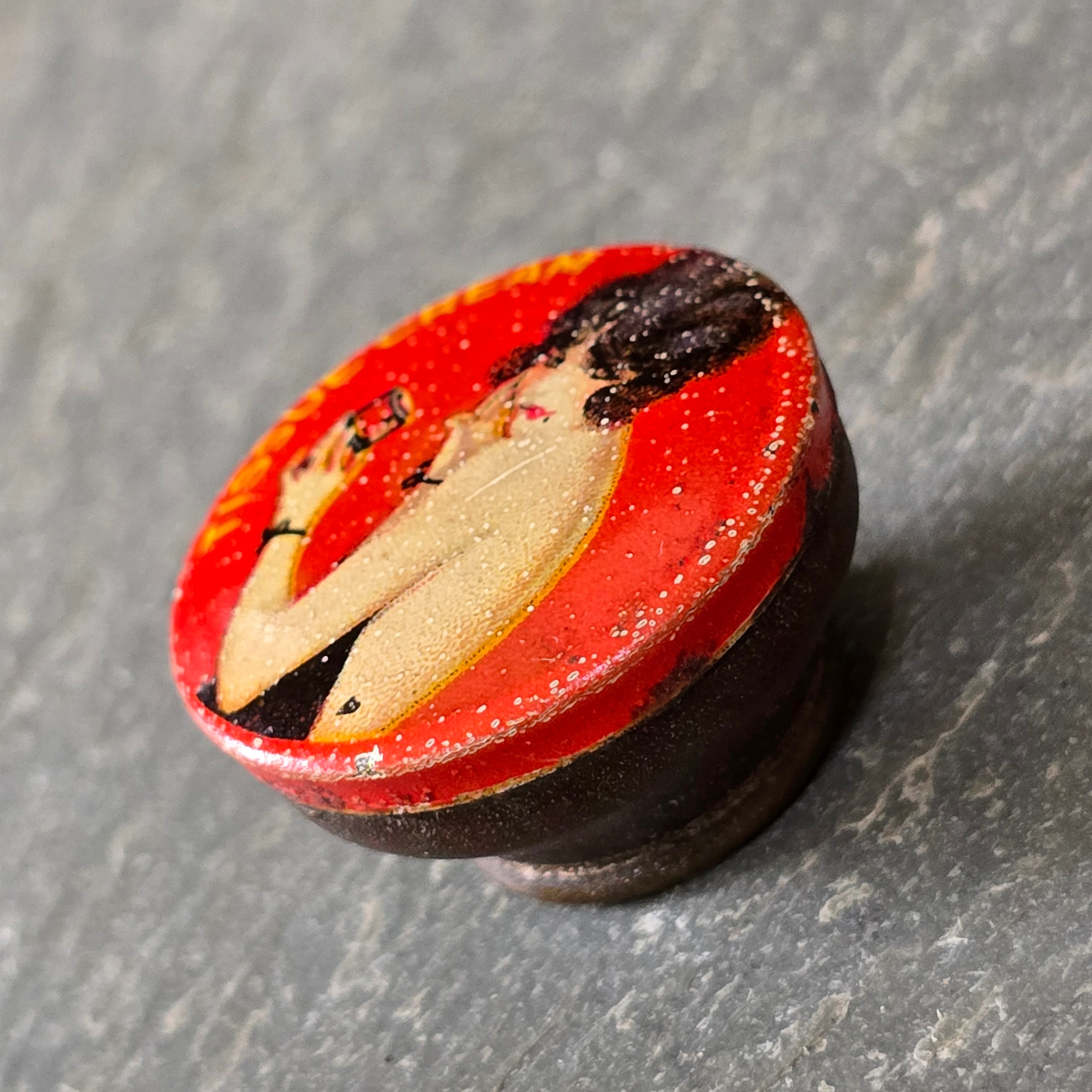 Tiny Vivaudou Tissue Cream Tin Purse Pocket Make-Up Compact Flapper Graphics