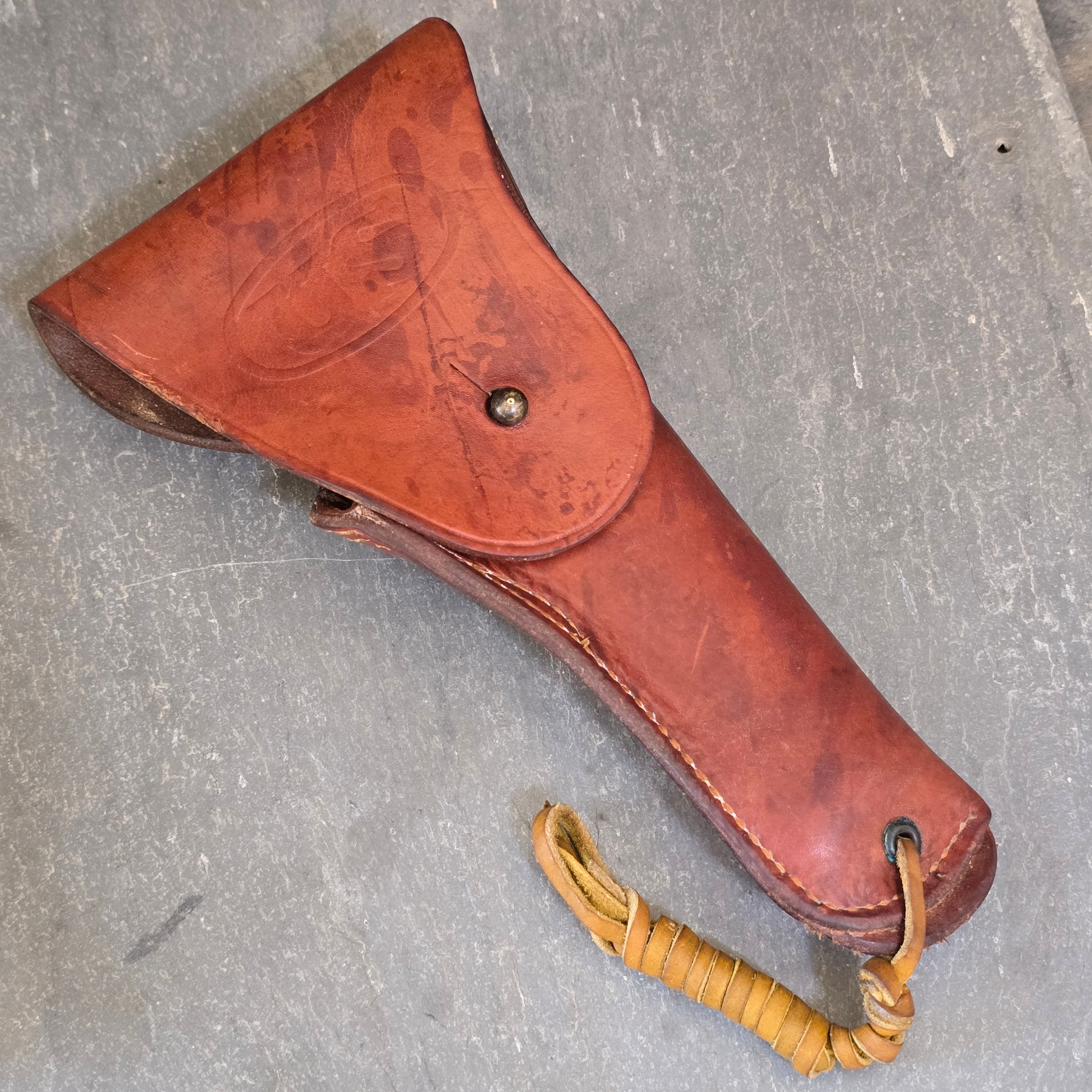 US Army Military Vintage WW2 Boyt .44 Caliber Colt Pistol Leather Gun Holster