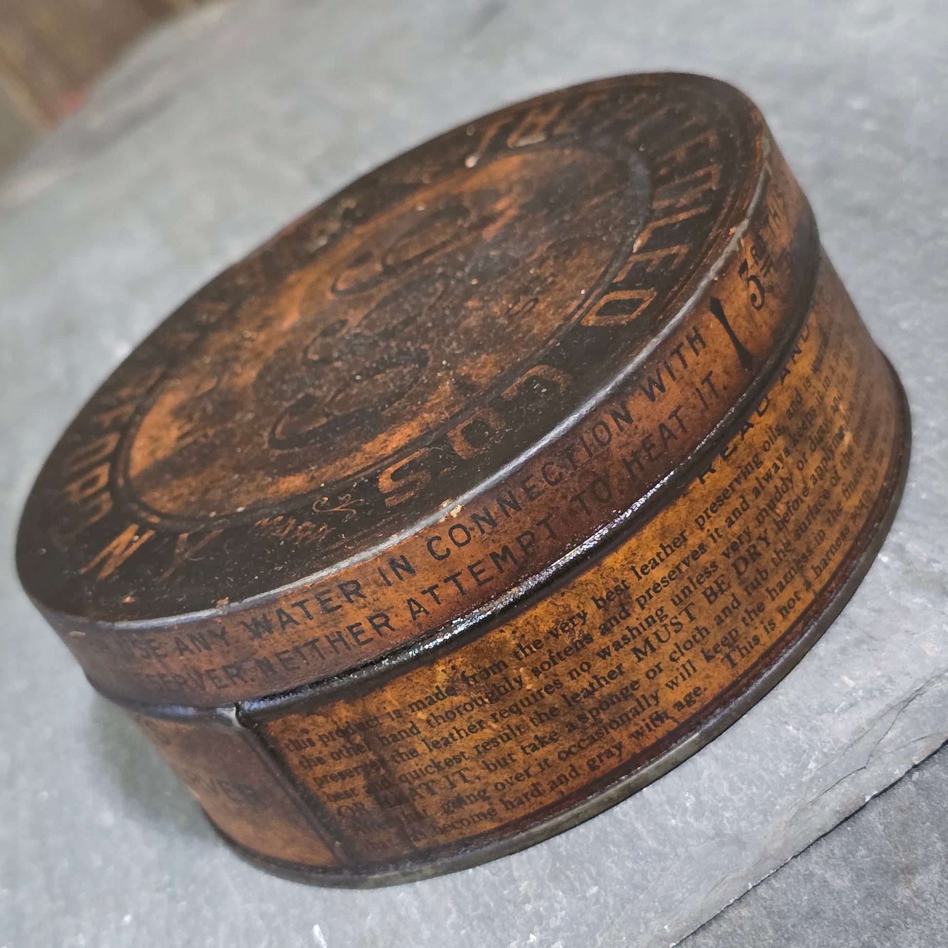 999 Harness Preserver Oil Advertising Tin The Petroleo Company Waterford, NY