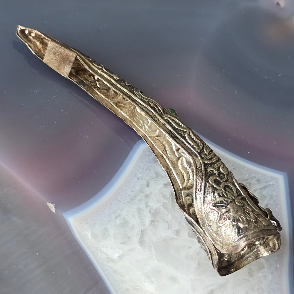 Antique Embossed Chinese Fingernail Guard Frog Green Cabochon Finger Nail Guard