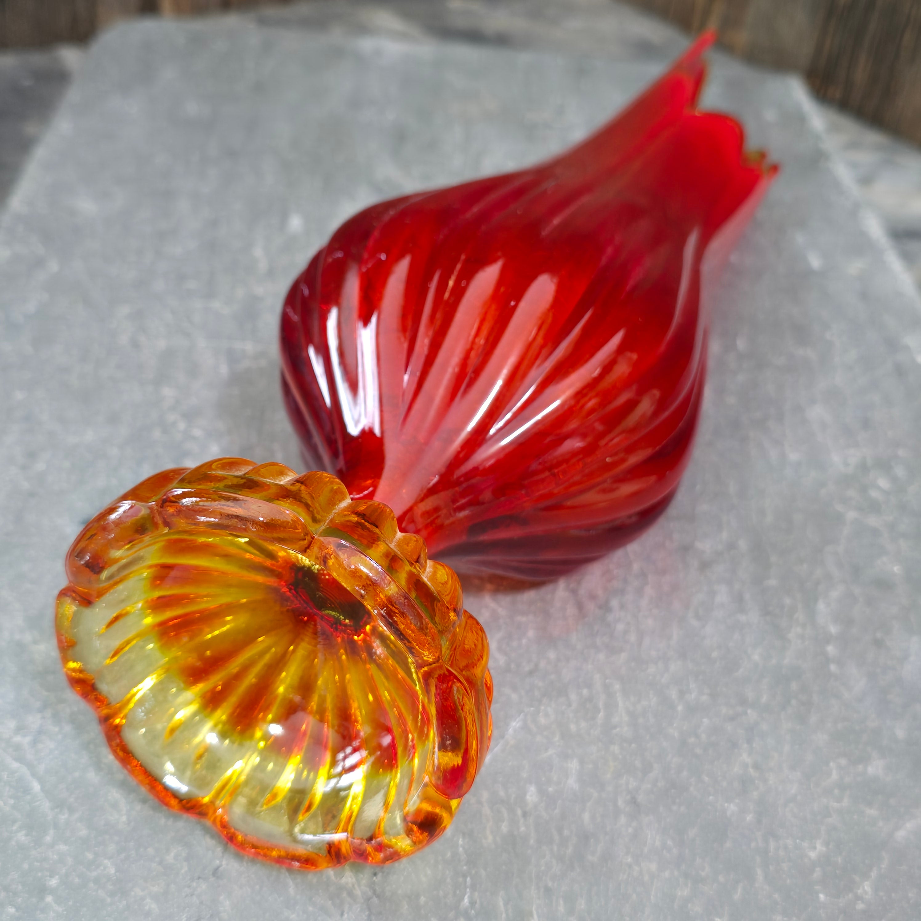 L.E. Smith MCM Vintage Amberina Red Orange 19" Swung Art Glass Vase Mid-Century