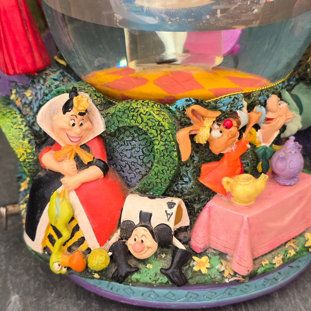 Scarce Vintage Walt Disney Alice in Wonderland Drink Me Snow Globe Music Box