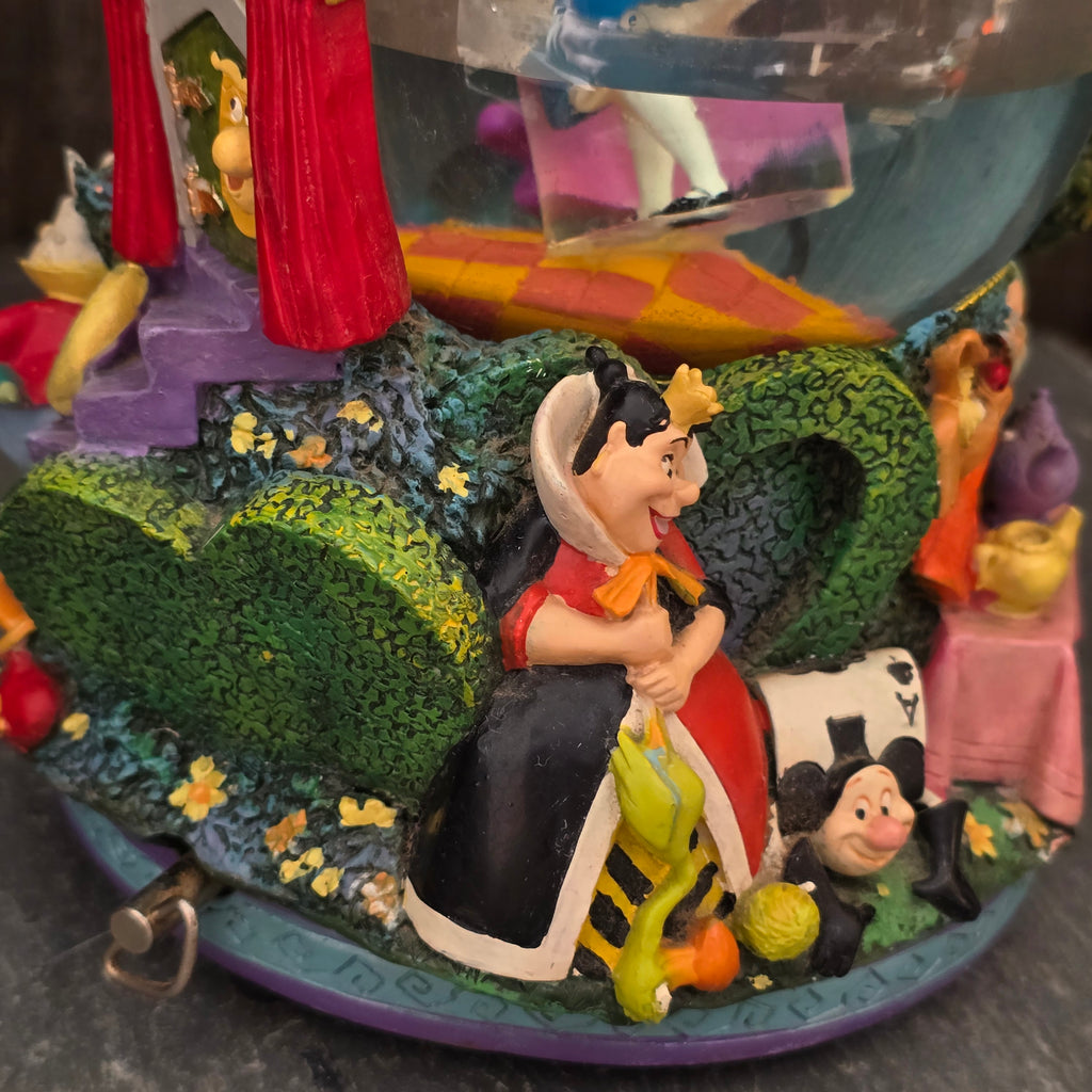 Scarce Vintage Walt Disney Alice in Wonderland Drink Me Snow Globe Music Box