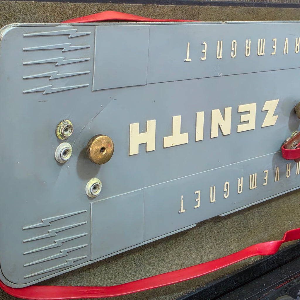 Zenith Model H500 Trans-Oceanic Multi-Band Portable Tube Radio & Original Box