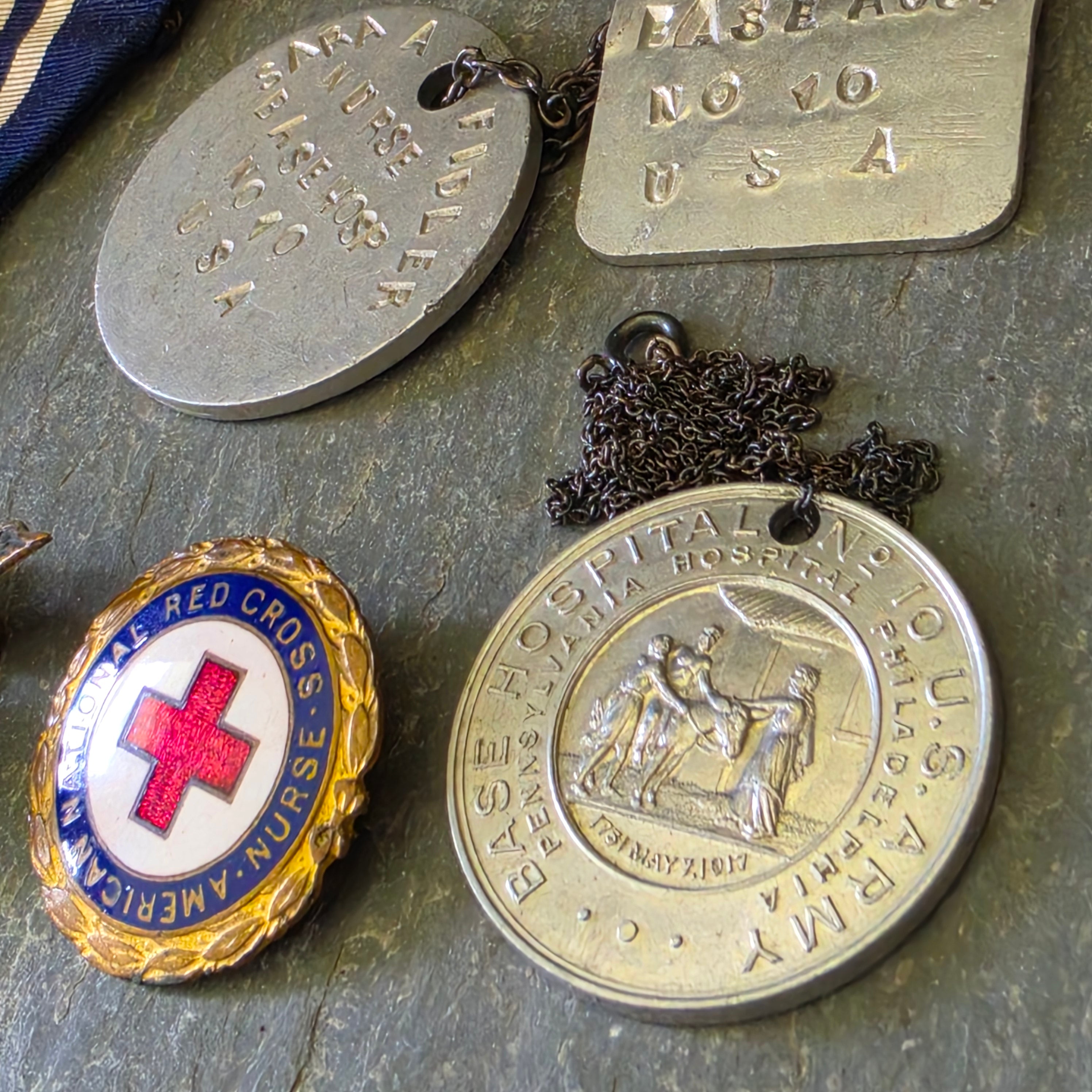 WWI US Army Nurse Corp Base Hospital 10 Dog Tags Medal Pin Lot Sara Fidler