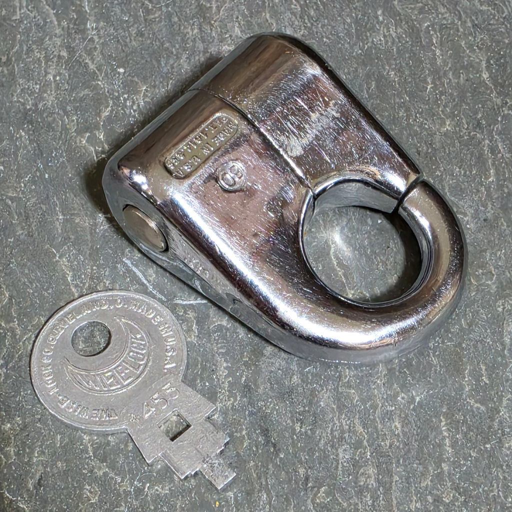 Antique Wise Lock Co Padlock Cleveland O Concentric Tube with Key Moon Logo 60