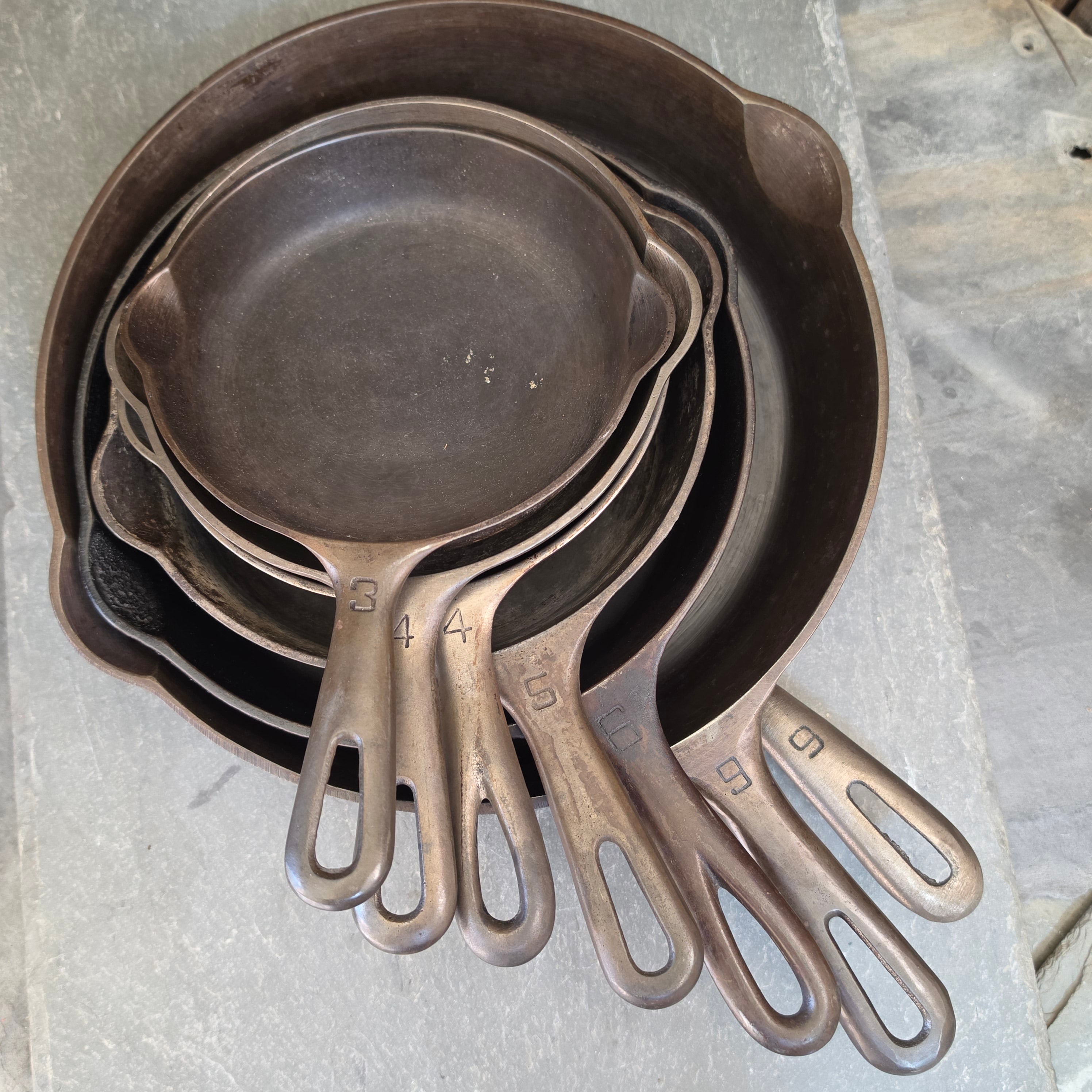 Lot of 7 Vintage Estate Found Griswold Cast Iron Skillets Griddle Erie, PA
