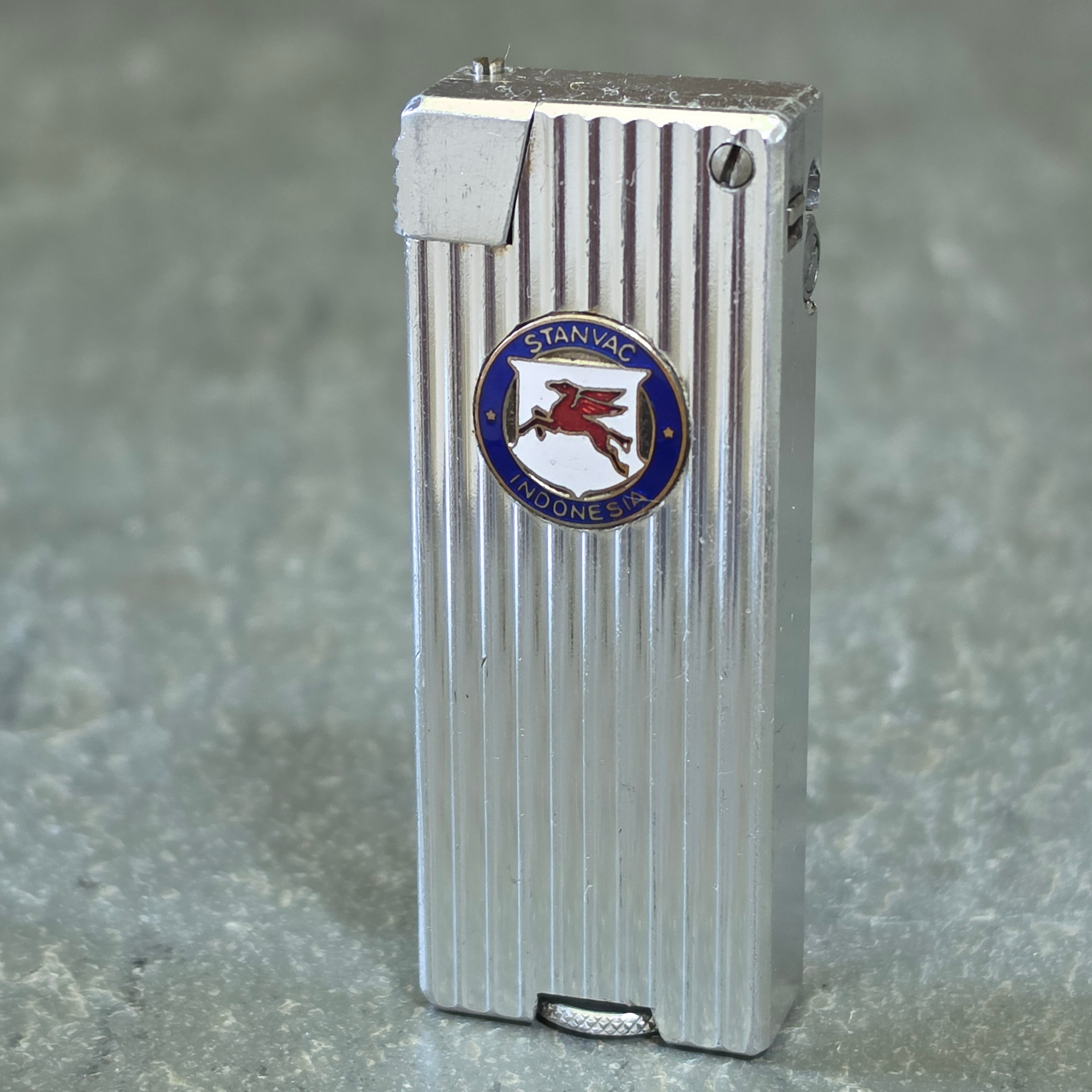 Stanvac Oil Co. Socony Pegasus Enameled Emblem Cygnus Vintage Cigarette Lighter