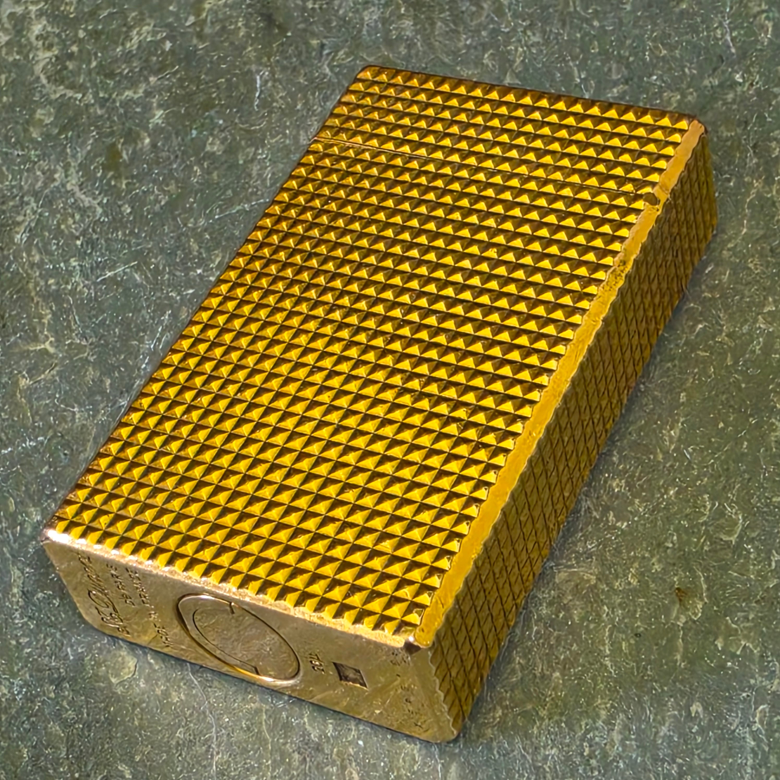 Vintage ST Dupont Ligne 1 Large Gold Diamond Head Gas Pocket Lighter France 20μ