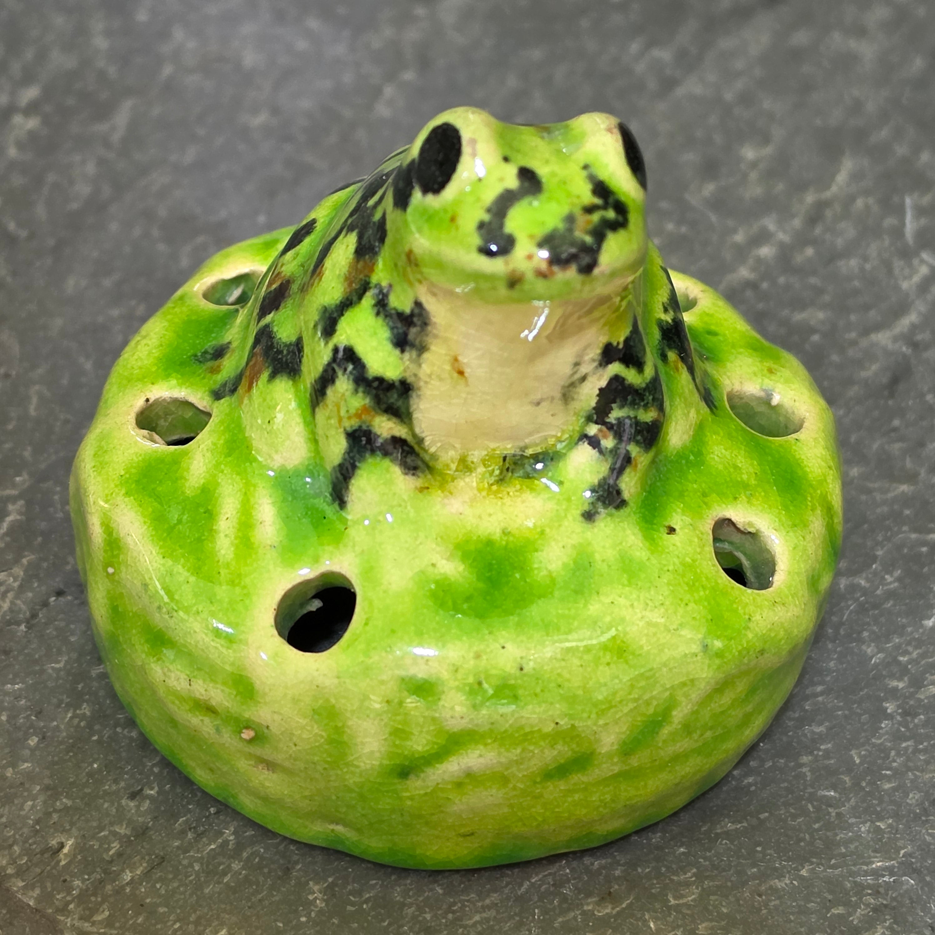 Vintage 1920s McCoy Pottery Green Spotted Figural Frog Flower Frog Vase Insert