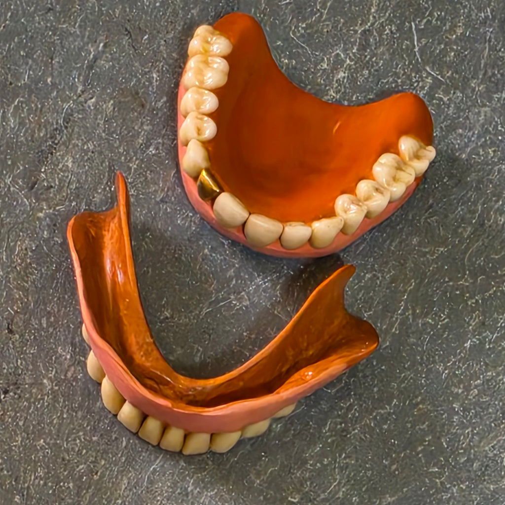 Vintage Mid Century Full Set Dentures Gold Tooth Crown Oddity Medical Display