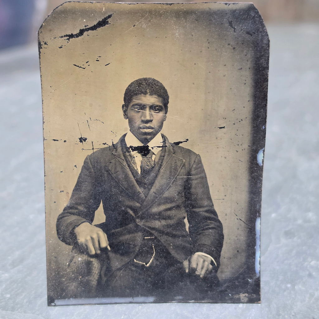 Antique African American Man Tintype Photo Reconstruction Era Suit Black History