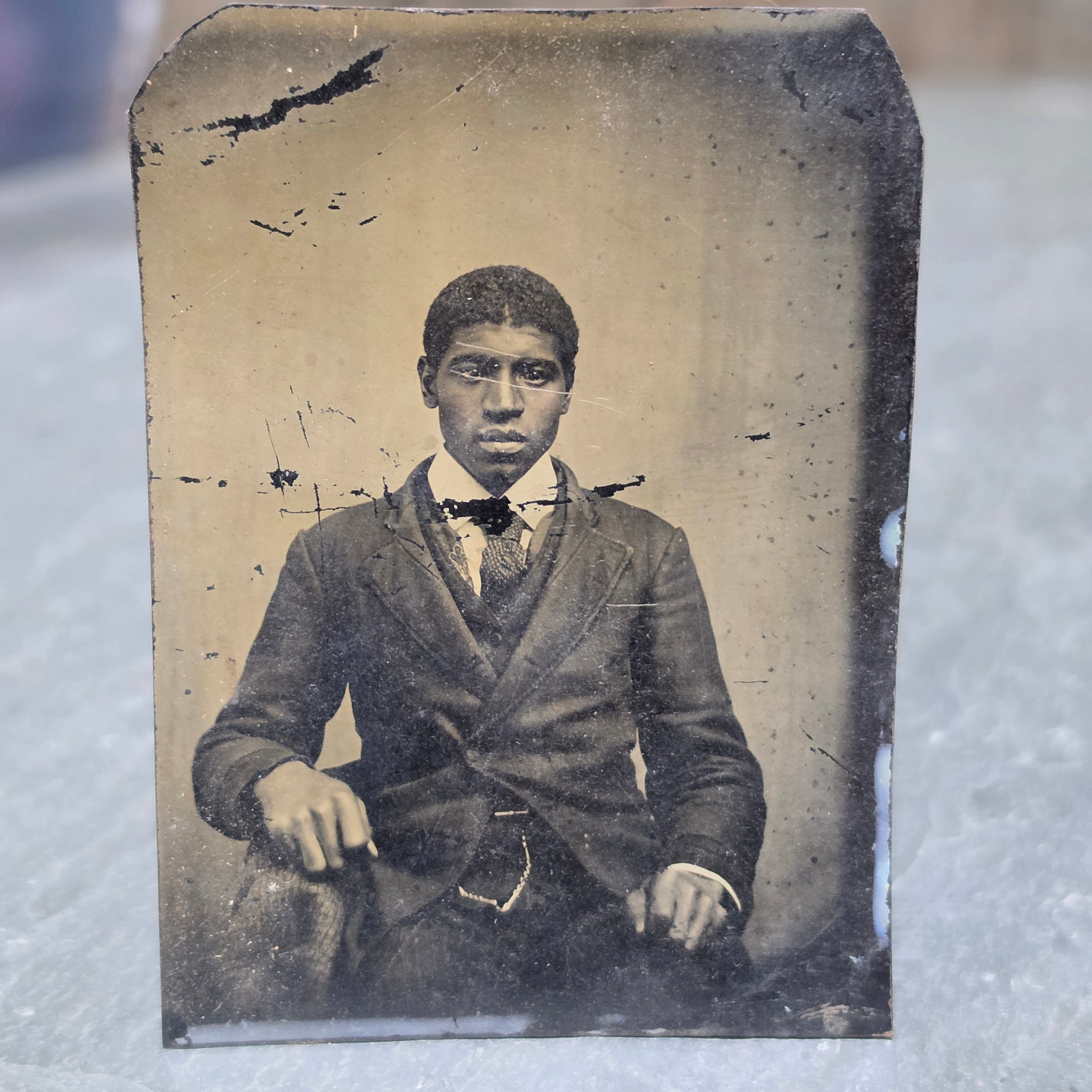 Antique African American Man Tintype Photo Reconstruction Era Suit Black History
