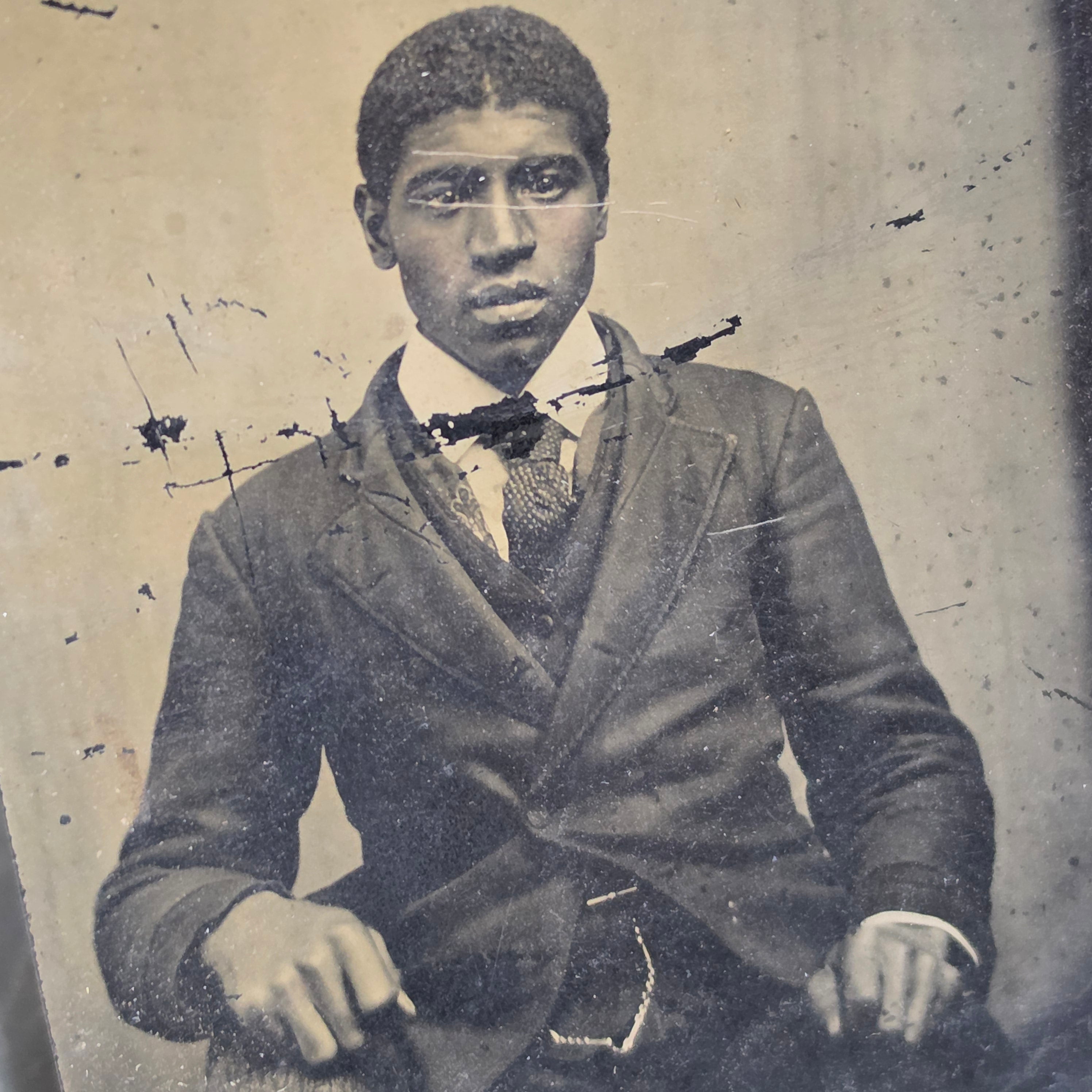 Antique African American Man Tintype Photo Reconstruction Era Suit Black History