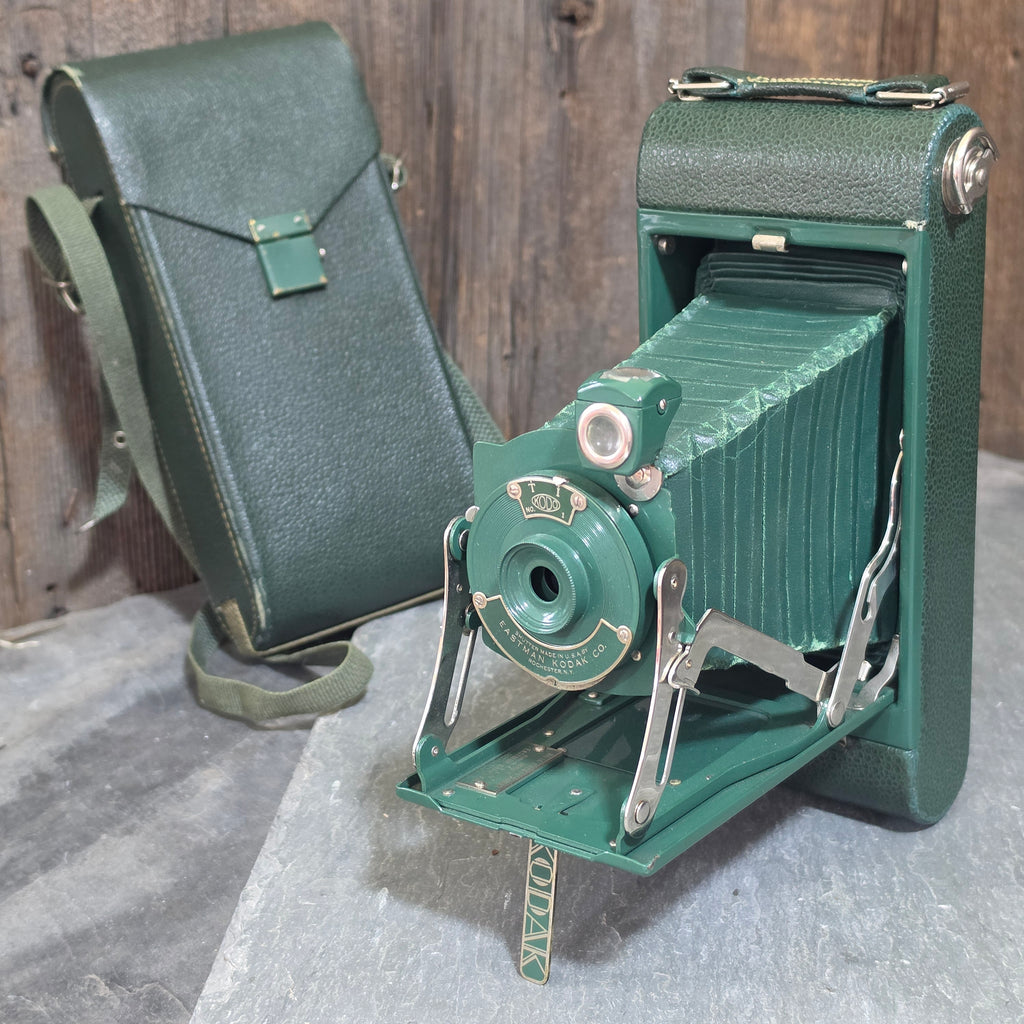 Vintage 1930 Green Kodak No 1A Pocket Junior Folding Bellows Camera with Case