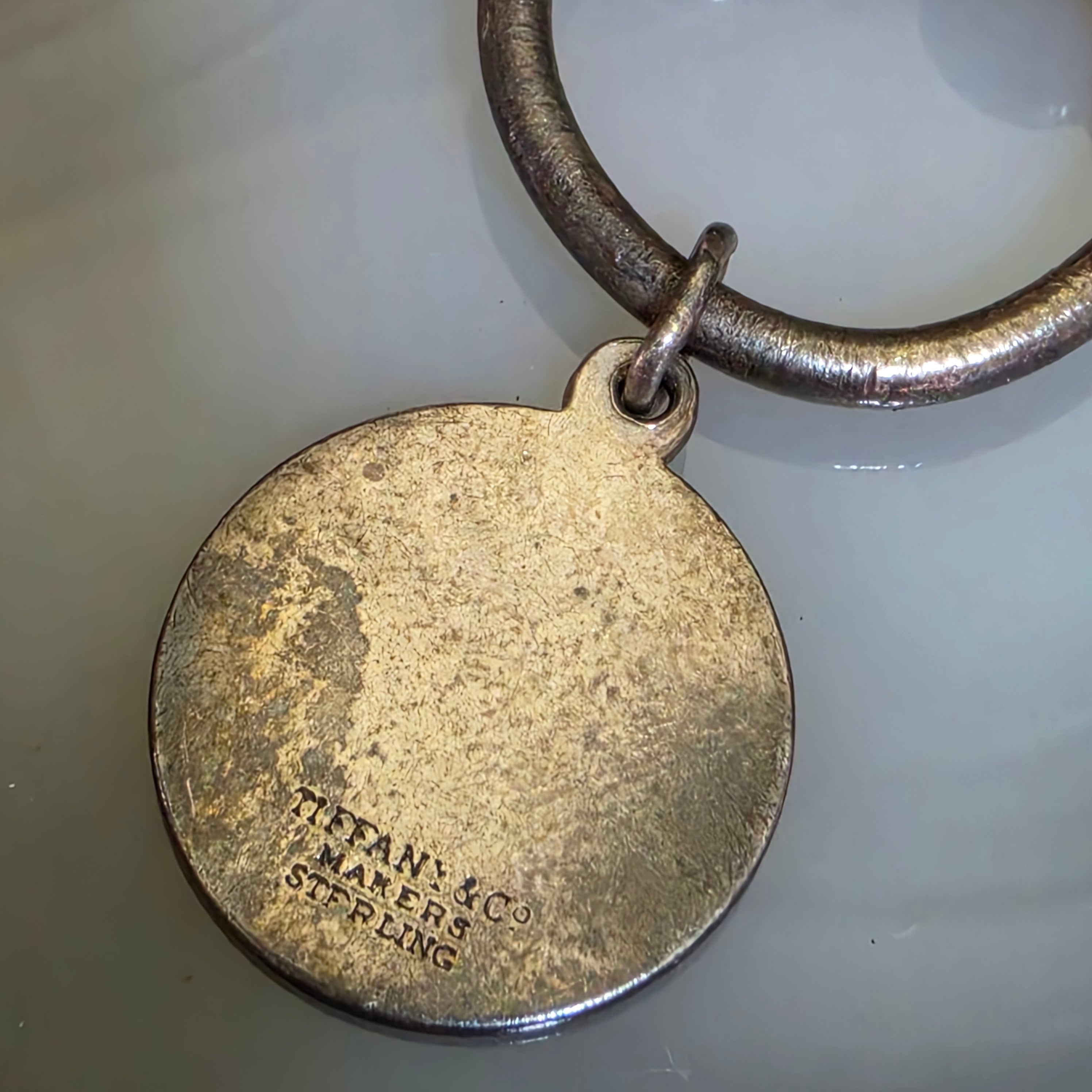 Vintage Tiffany & Co Sterling Silver Horseshoe Screw Ball Key Ring Round Charm