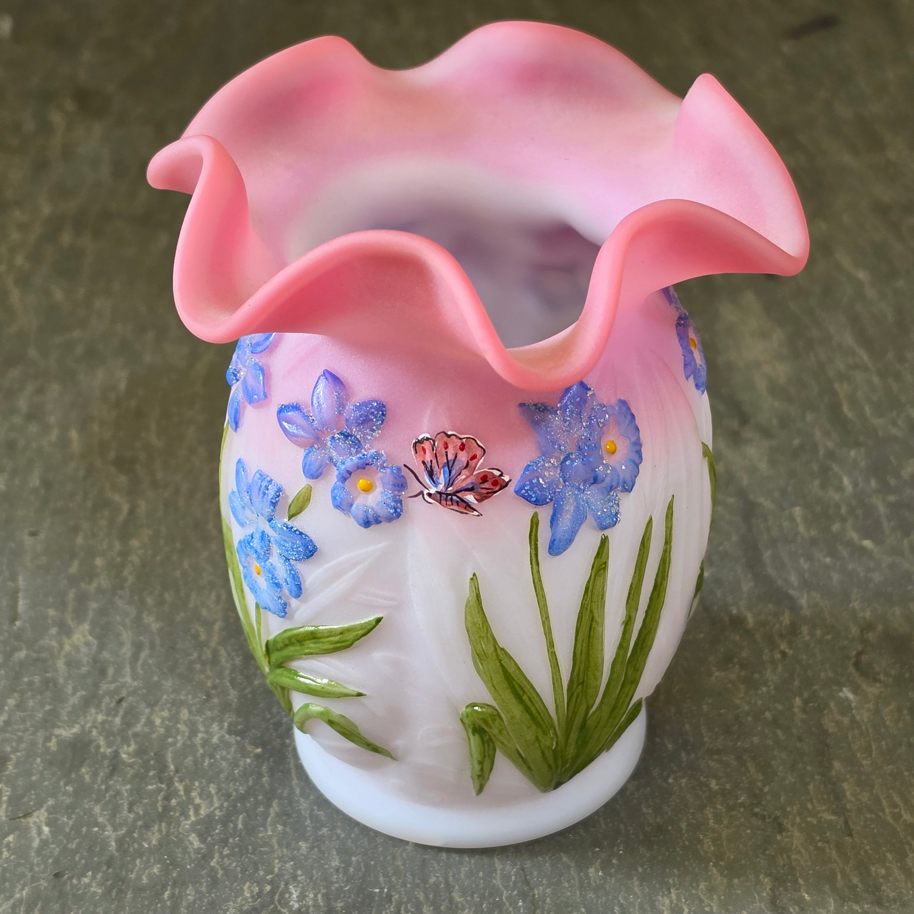 Fenton Art Glass Rose Crest Pink Ruffled Satin Vase Butterfly Marilyn Wagner