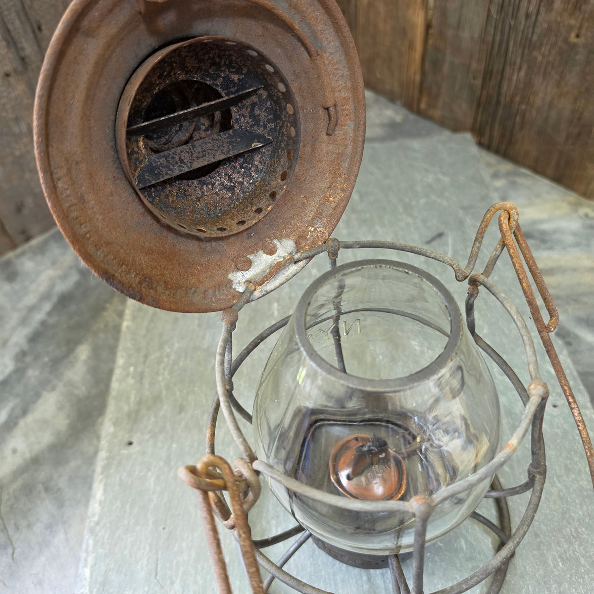 Antique Adlake Reliable Railroad Lantern NYC Lines NYCRR Clear Embossed Globe