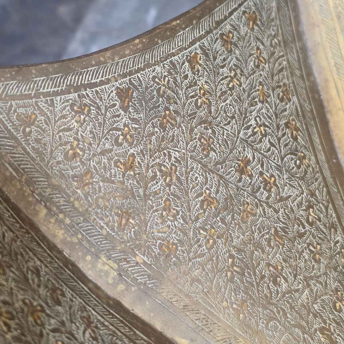 Vintage Brass Upside Down Umbrella Catchall Bowl Etched Floral Centerpiece Dish