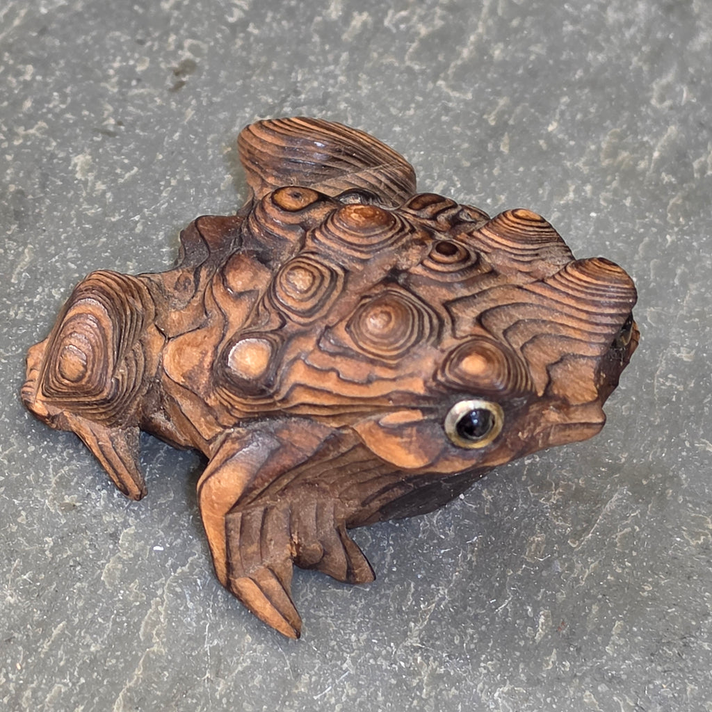 Vintage Japanese Carved Wood Toad Frog Inlaid Glass Eyes Sugi Wood Japan Okimono