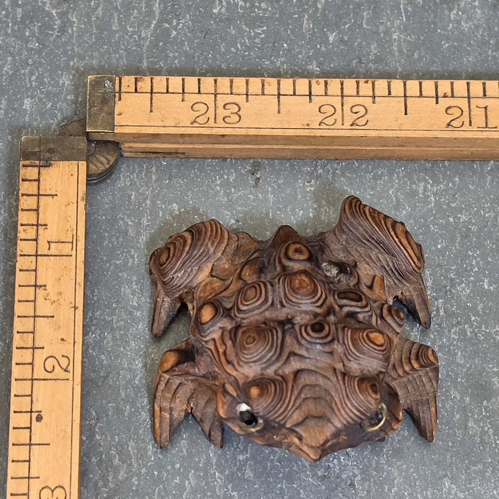 Vintage Japanese Carved Wood Toad Frog Inlaid Glass Eyes Sugi Wood Japan Okimono