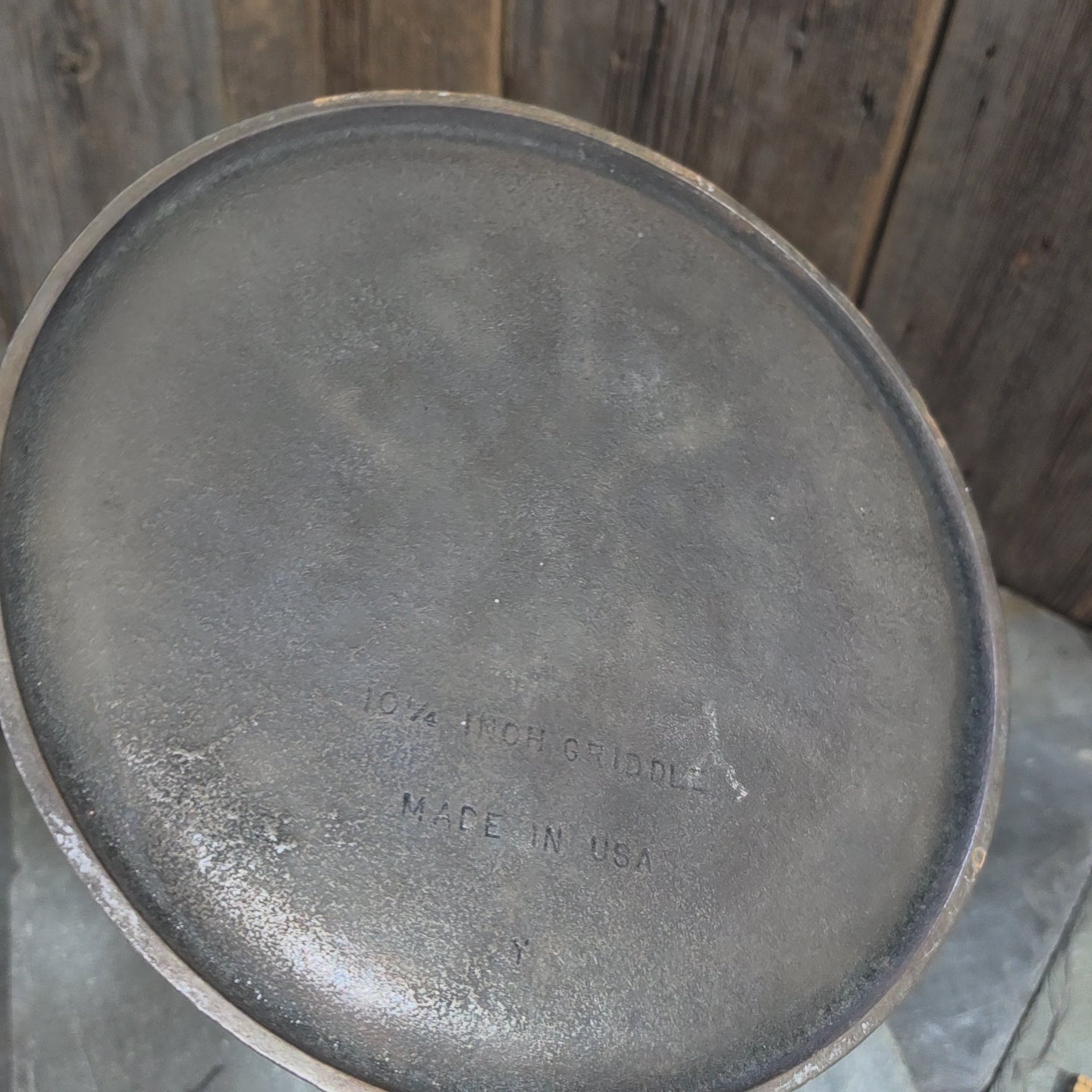 Lot of 7 Vintage Estate Found Griswold Cast Iron Skillets Griddle Erie, PA