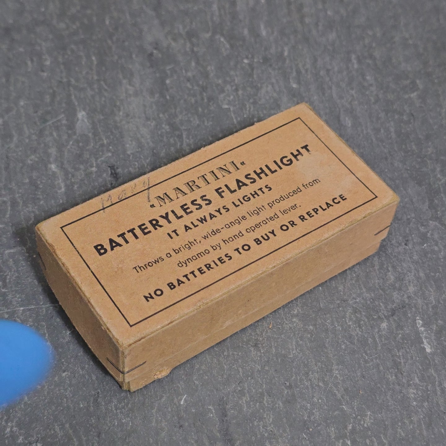 Martini Batteryless Flashlight Vintage Dynamo Squeeze Flash Light & Original Box
